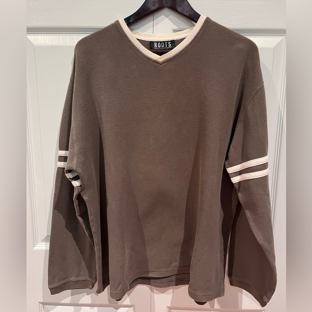 Roots 100% Cotton V-Neck Khaki Tan Sweater with White Arm Sporty Stripes